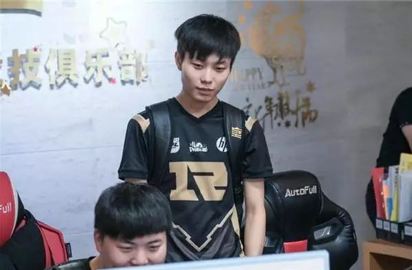 越来越激烈