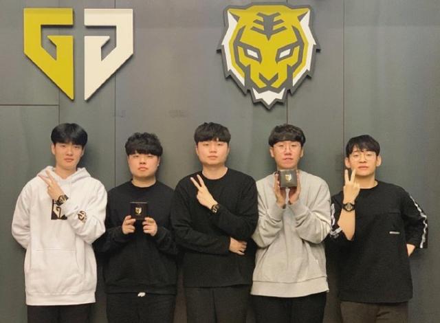 陈幸同针对 陈幸同针对