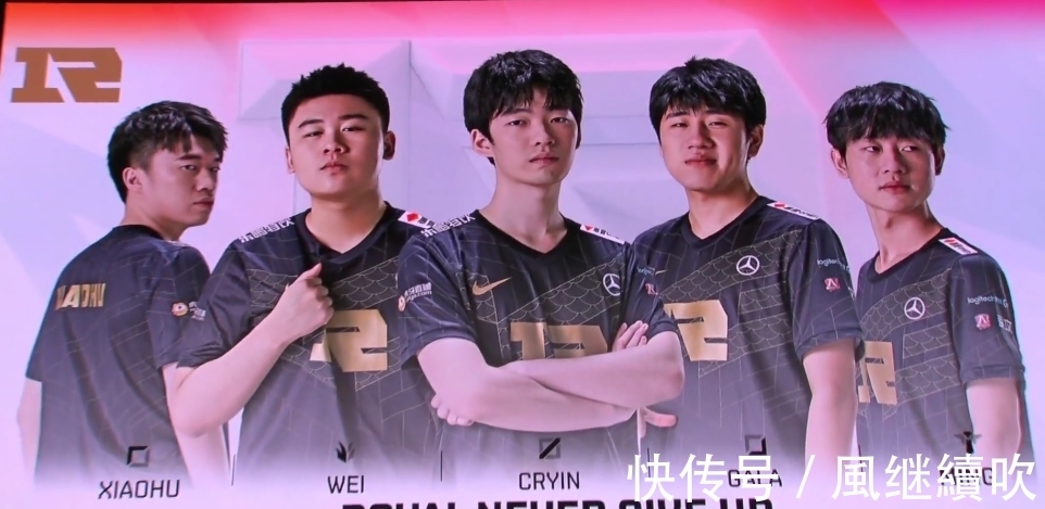 弘权的牵制 弘权的牵制