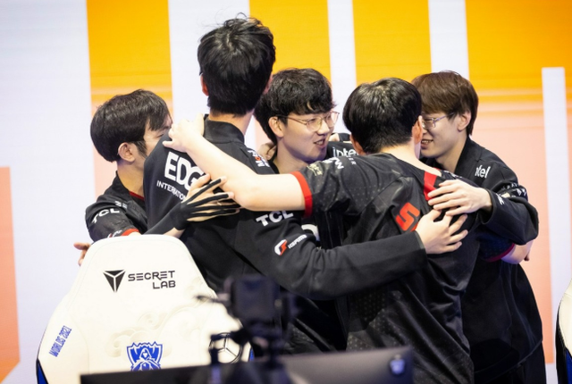 择用掌声表 择用掌声表