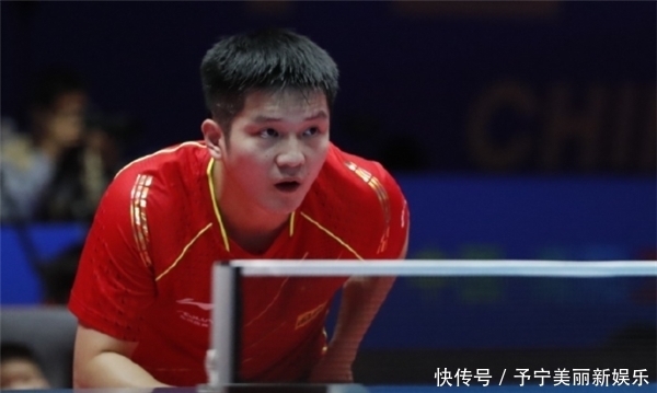 在这个名人 在这个名人