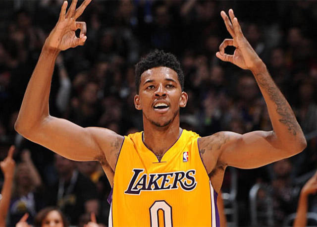 构成他当前 构成他当前